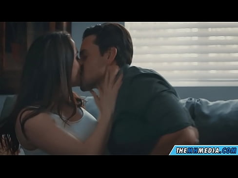 ❤️ Seks romantik me një nënë të mirë me bukë ️❌ Porno e vështirë tek ne ❌