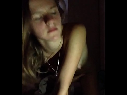 ❤️ Një vajzë masturbon dhe sperma ️❌ Porno e vështirë tek ne ❌